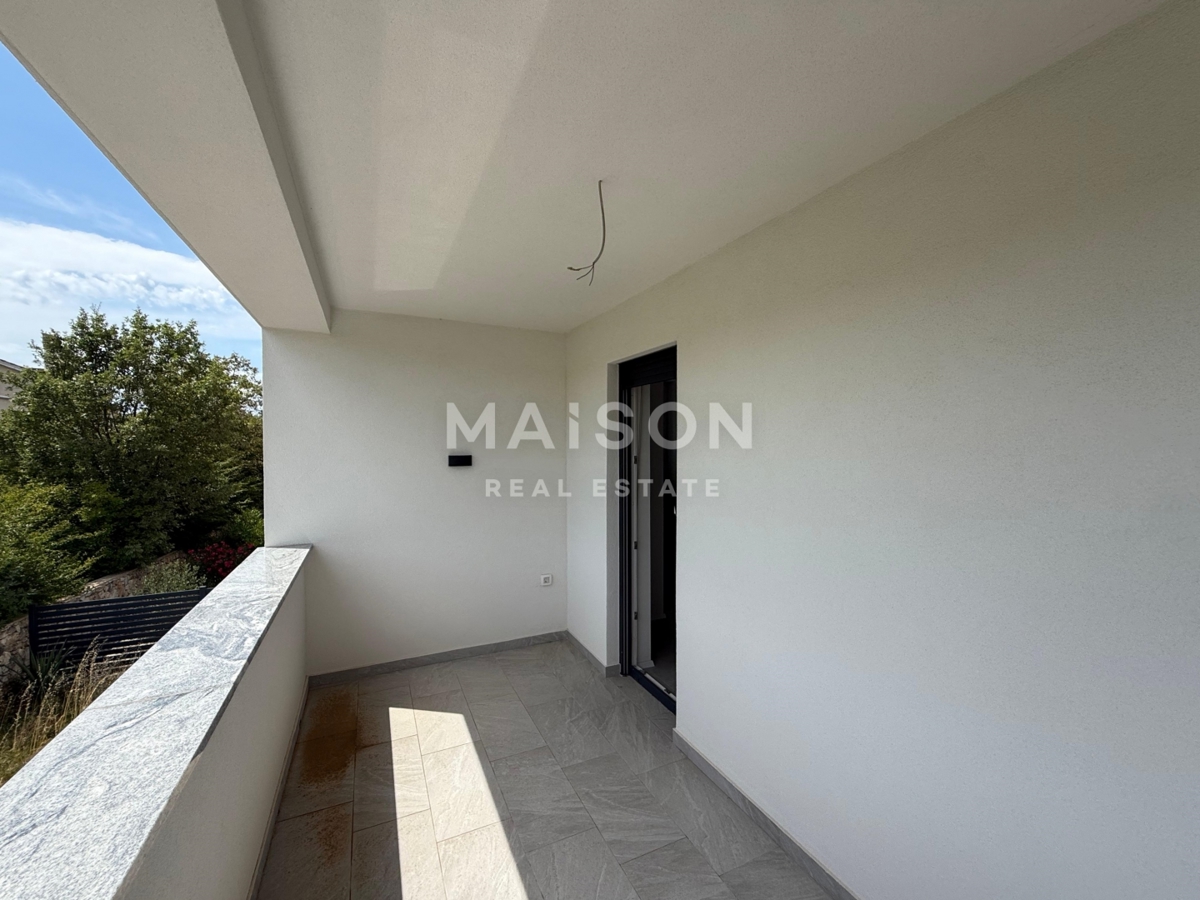 Hiša Rasopasno, Dobrinj, 200m2