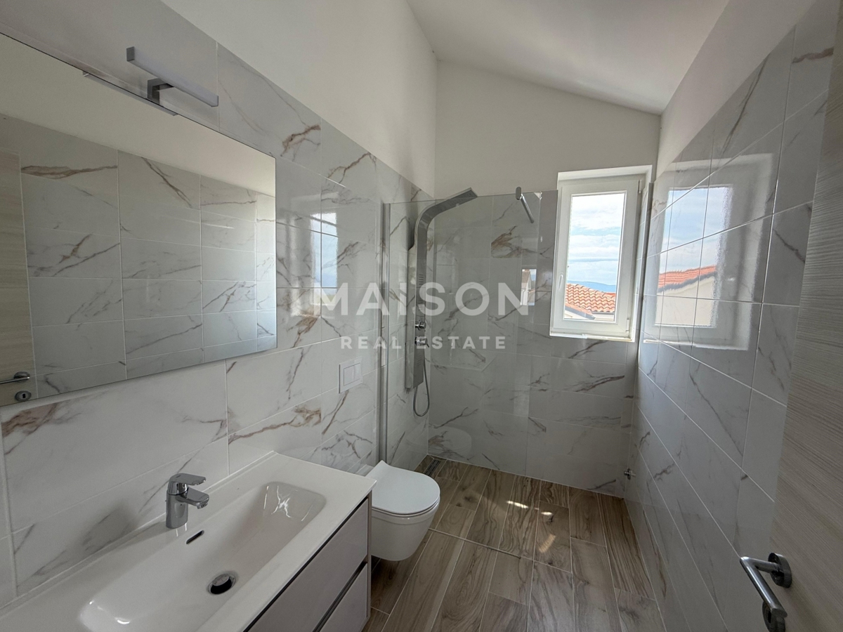 Hiša Rasopasno, Dobrinj, 200m2