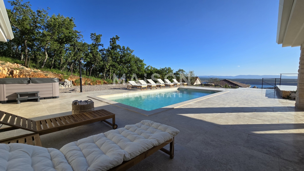 Hiša Jadranovo, Crikvenica, 200m2