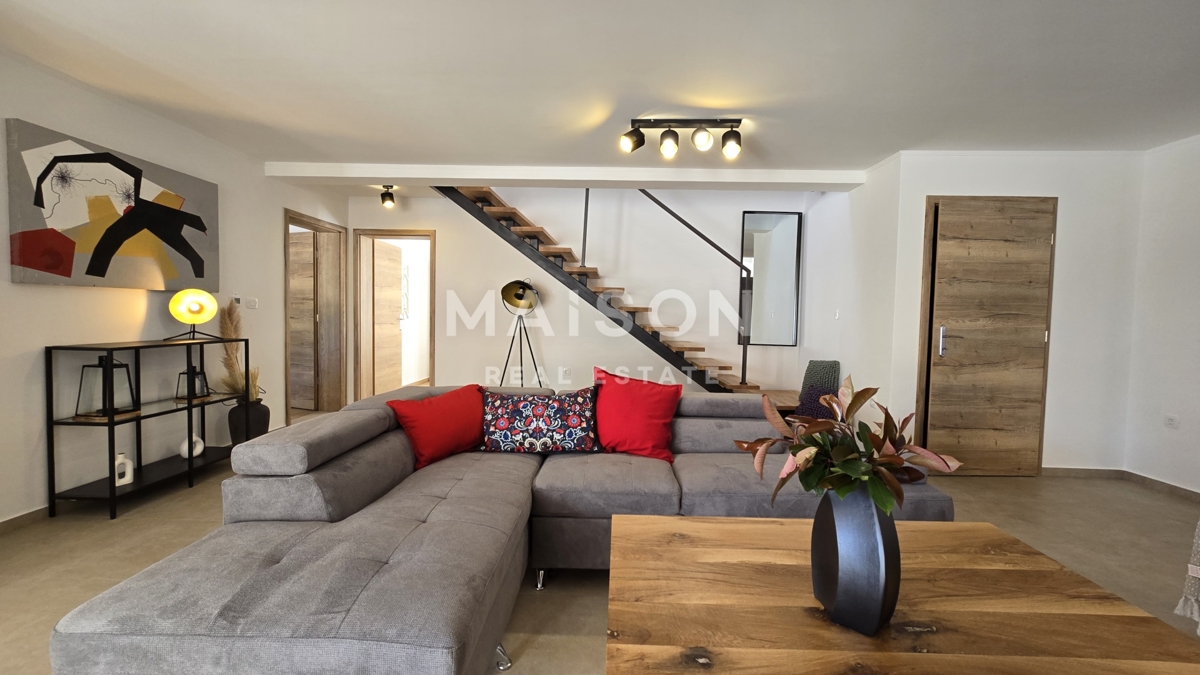 Hiša Jadranovo, Crikvenica, 200m2