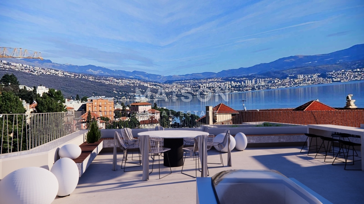 Opatijski dragulj: ekskluzivni penthouse z dvigalom, garažo in strešnim bazenom