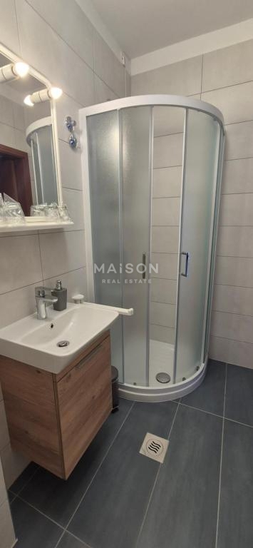 Poslovni prostor Krnica, Marčana, 1.600m2