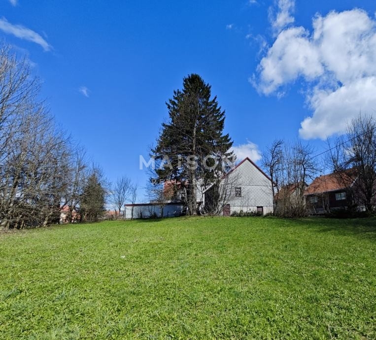 Hiša Ravna Gora, 260m2