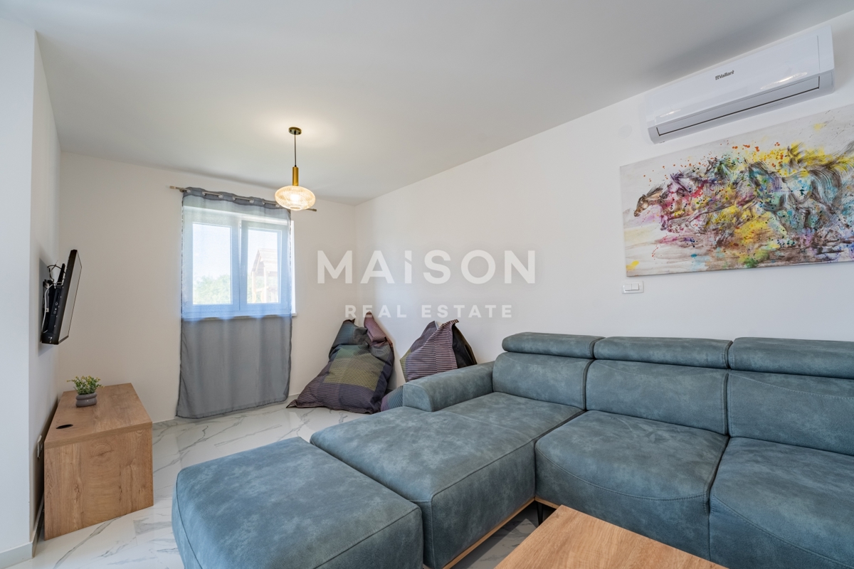 Hiša Dobrinj, 323,30m2