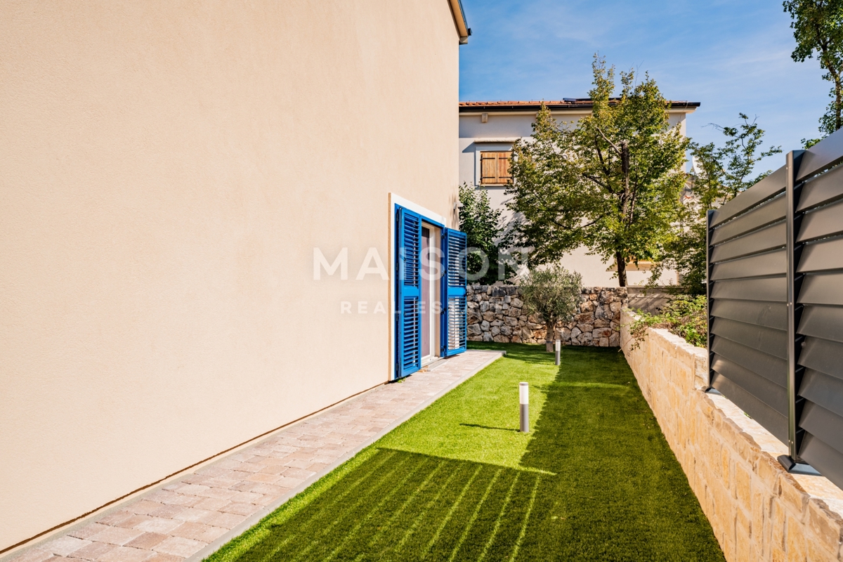 Hiša Dobrinj, 323,30m2