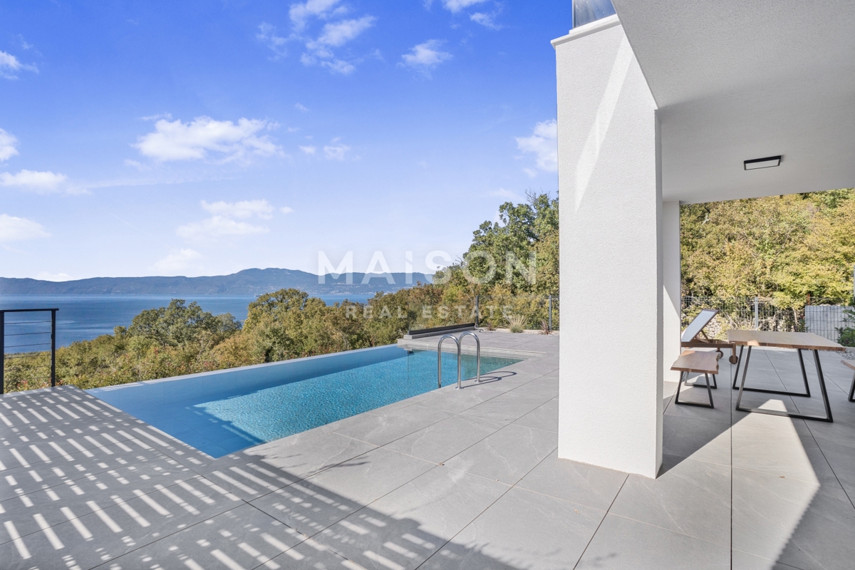 Hiša Kostrena, 191,28m2