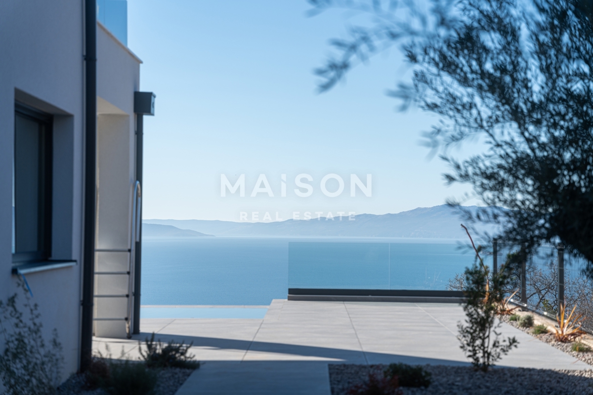 Hiša Kostrena, 191,28m2