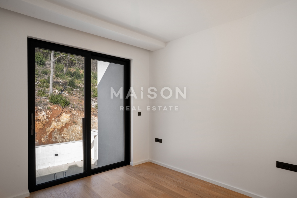 Stanovanje Punta Kolova, Opatija, 217,01m2