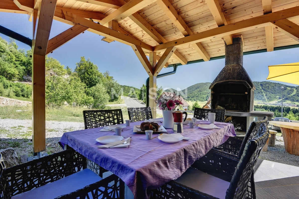 Hiša Begovo Razdolje, Mrkopalj, 150m2