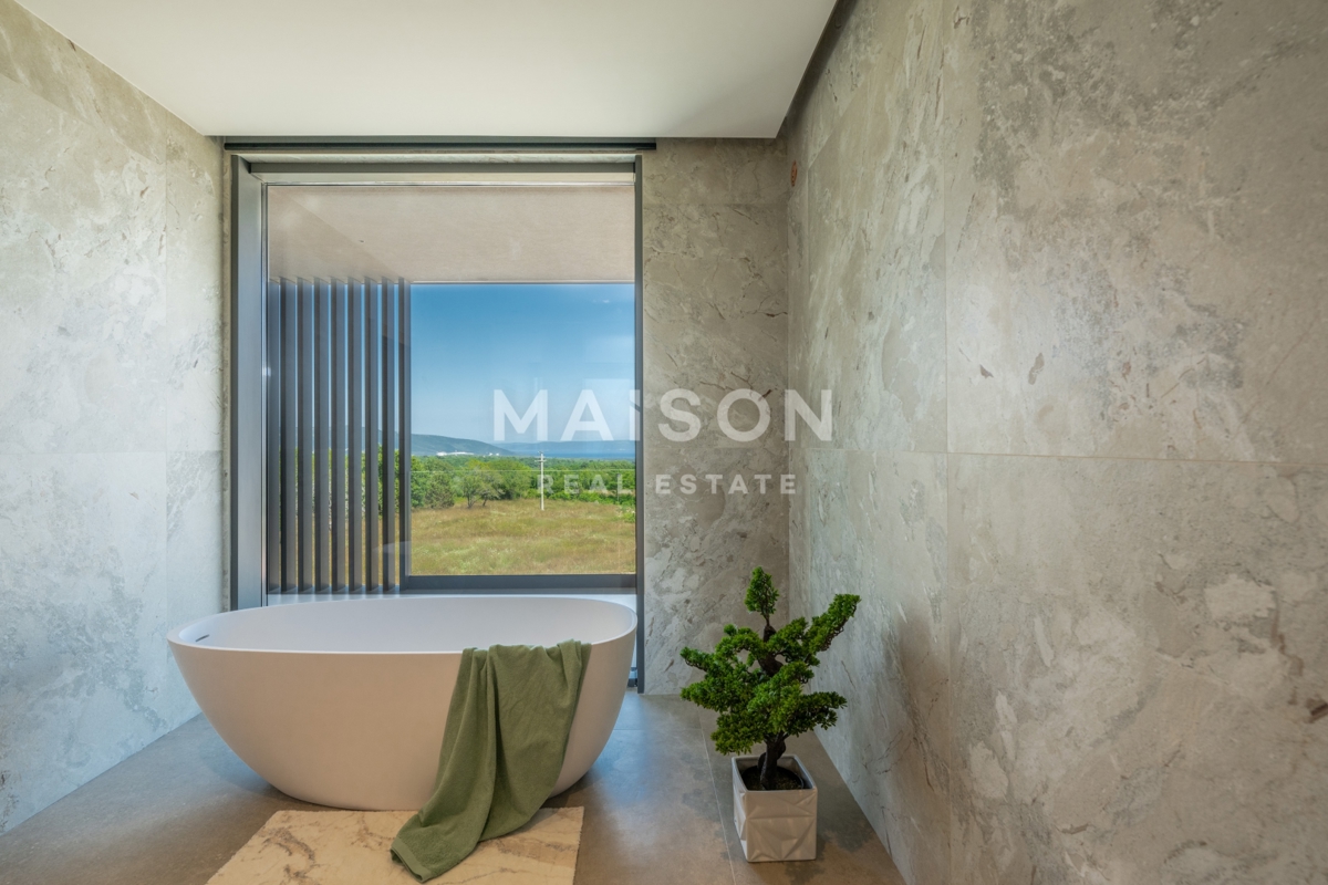 Vila Krnica, Marčana, 401m2