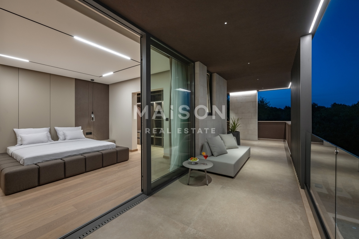 Vila Krnica, Marčana, 401m2