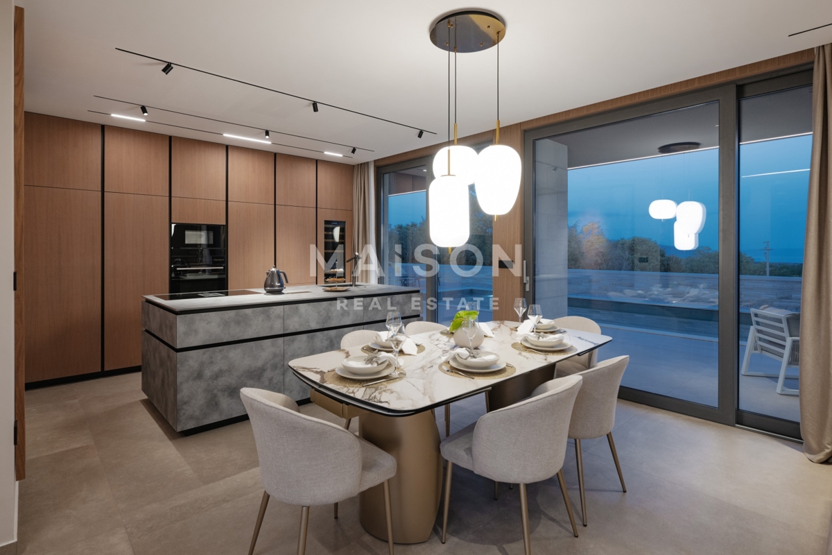 Vila Krnica, Marčana, 401m2