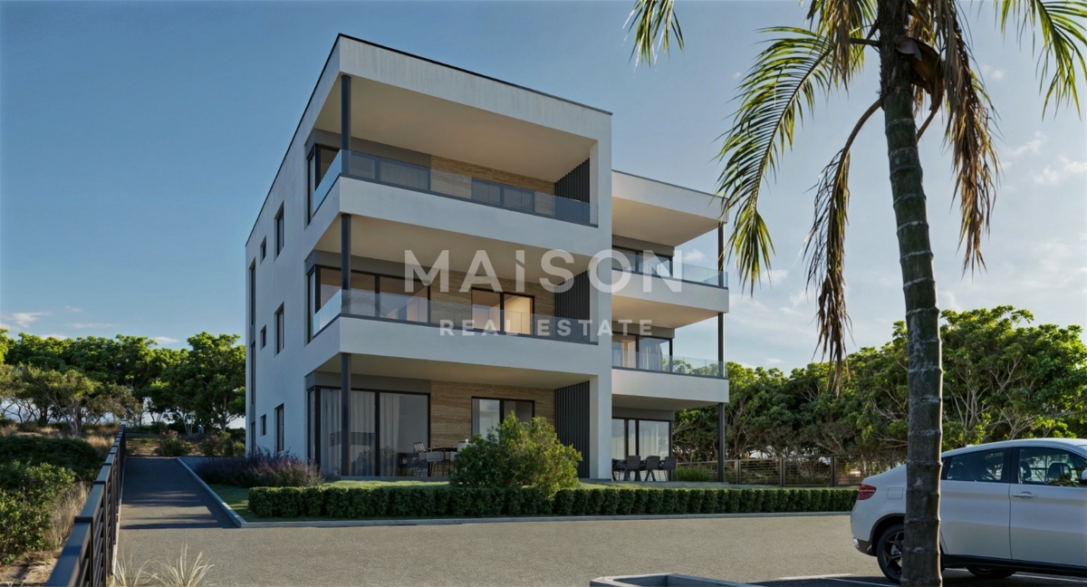 Stanovanje Mandre, Kolan, 77,50m2