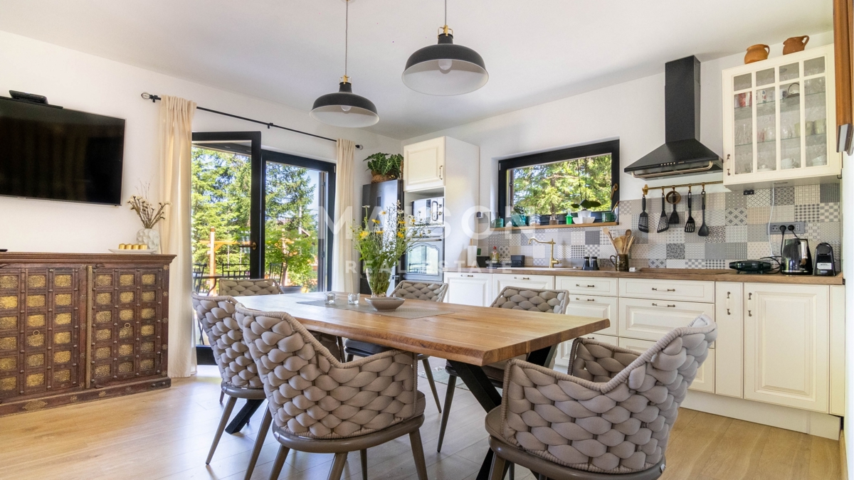 Hiša Ravna Gora, 160,89m2