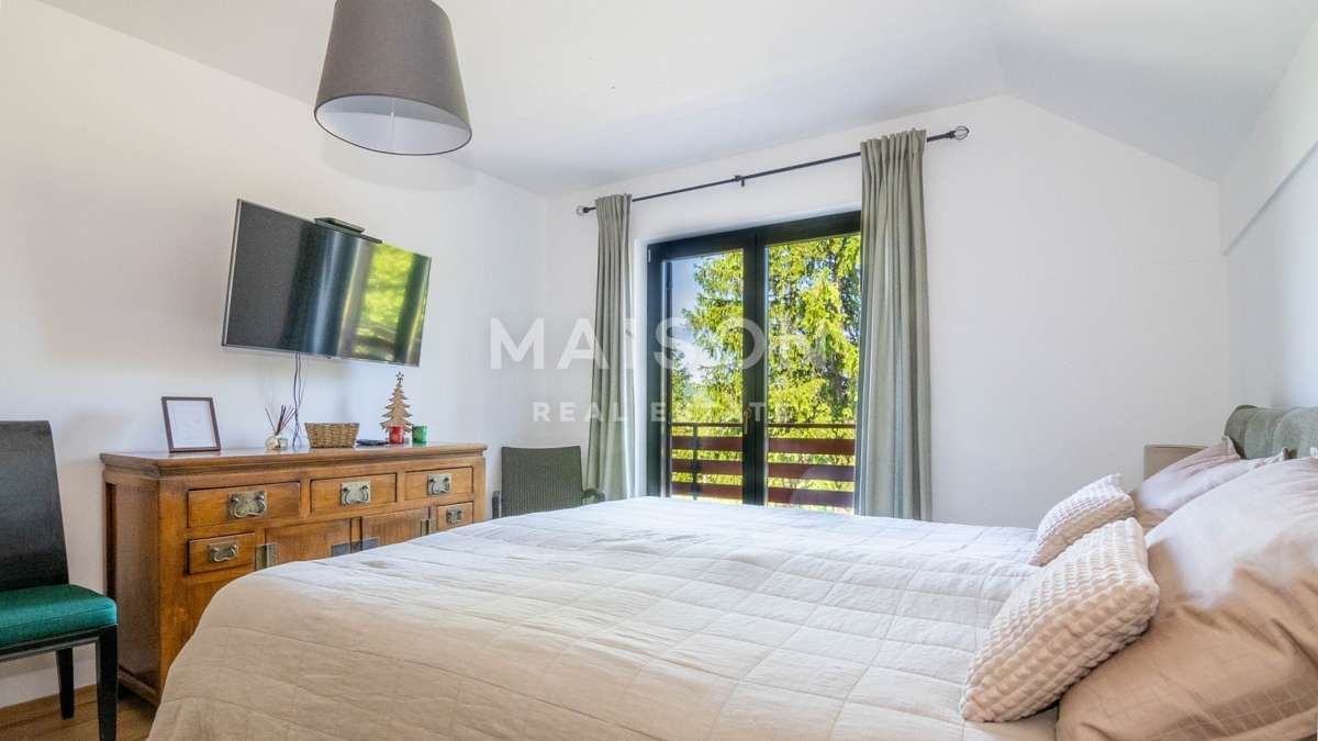 Hiša Ravna Gora, 160,89m2