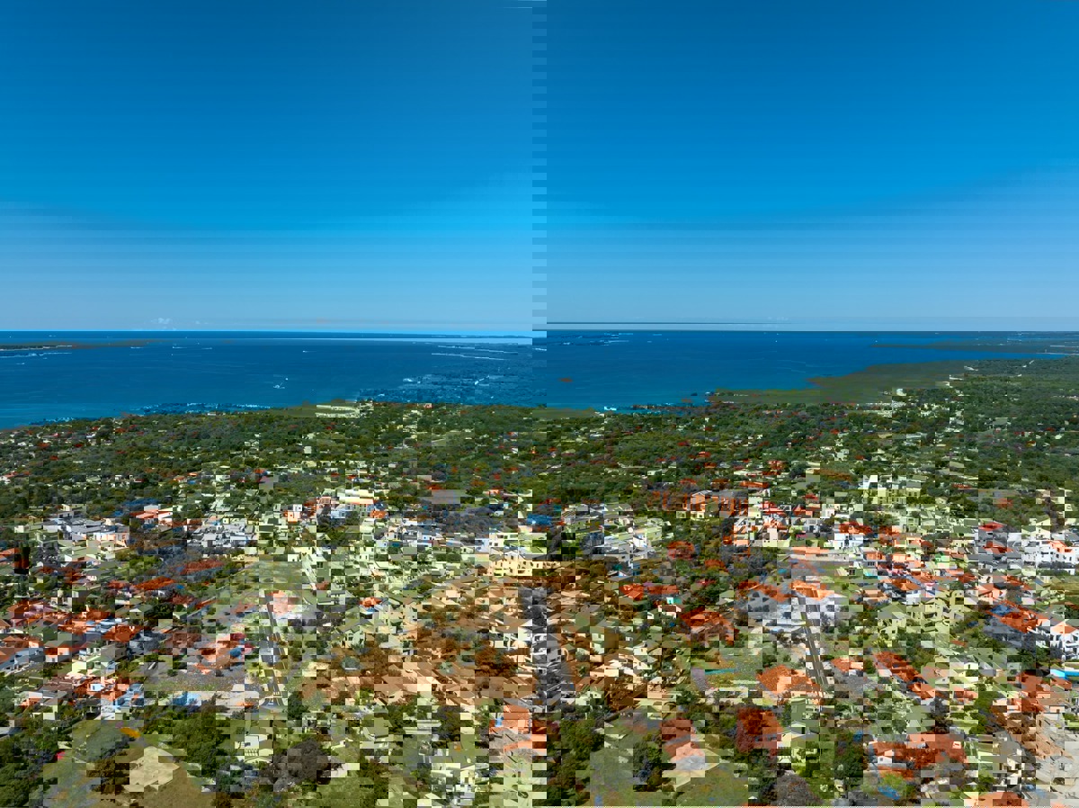 Zazidljivo zemljišče Peroj – parcela št. 5