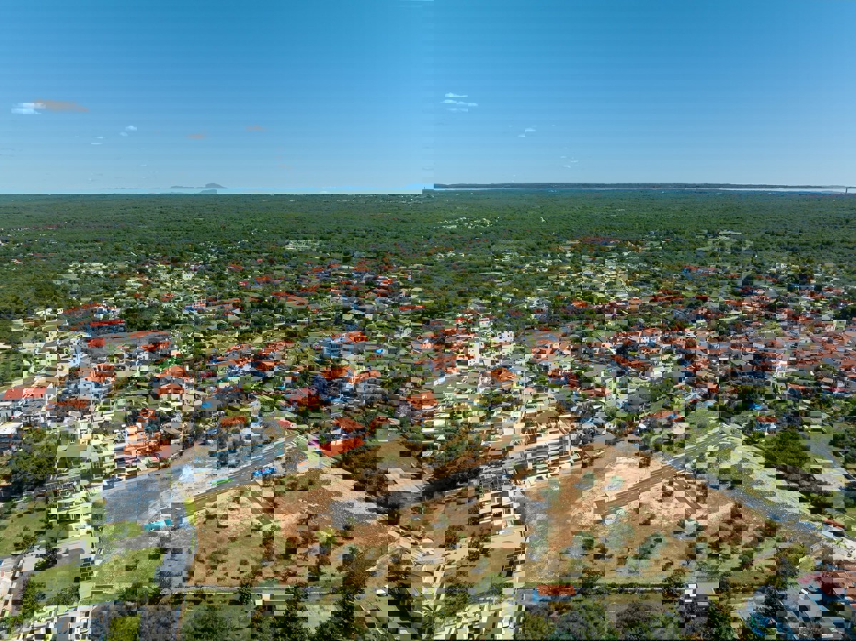 Zazidljivo zemljišče Peroj – parcela št. 5