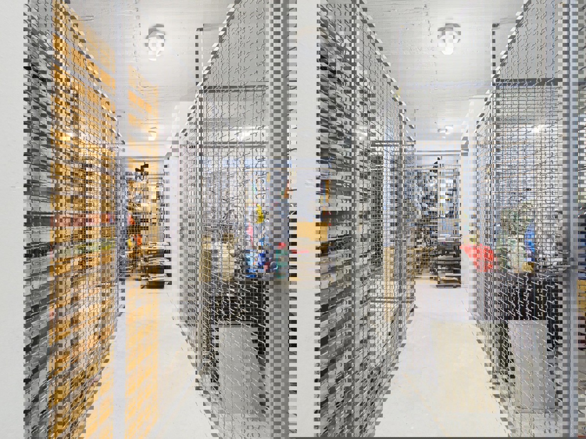 Lungomare pred vrati — enosobno stanovanje z garažo in dvigalom, Valsaline