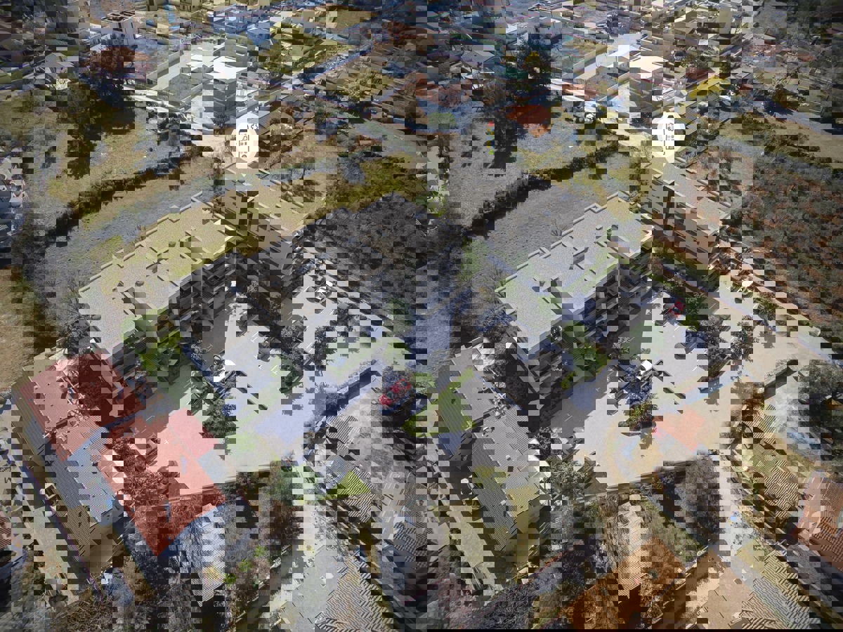 Apartma z zasebnim vrtom, blizu plaže (A1)