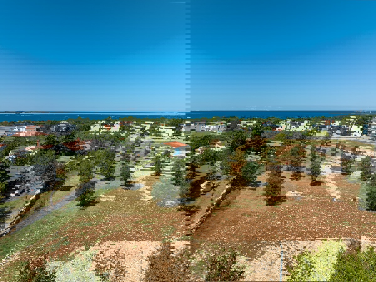 Zazidljivo zemljišče Peroj – parcela št.19