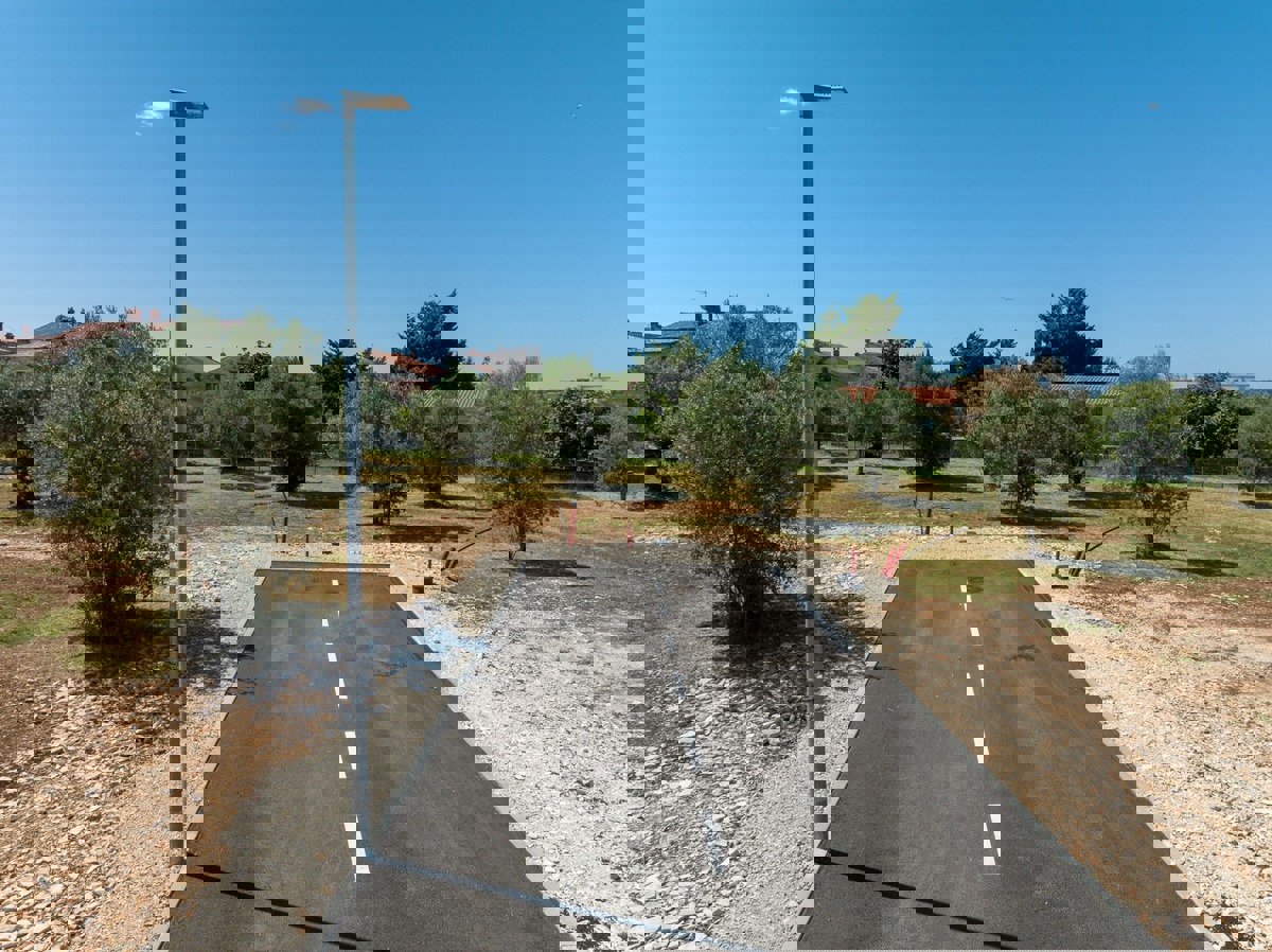 Zazidljivo zemljišče Peroj – parcela št. 15