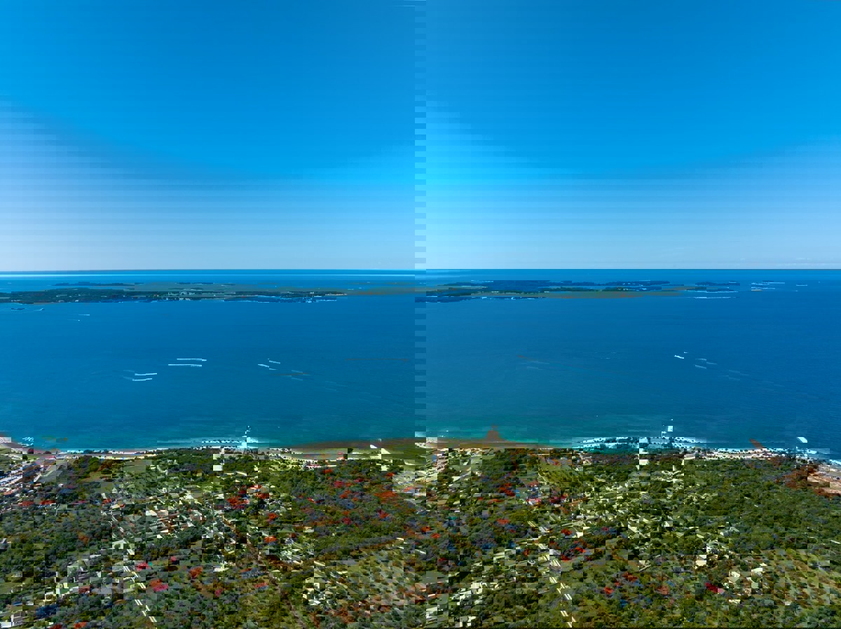 Zazidljivo zemljišče Peroj – parcela št. 15