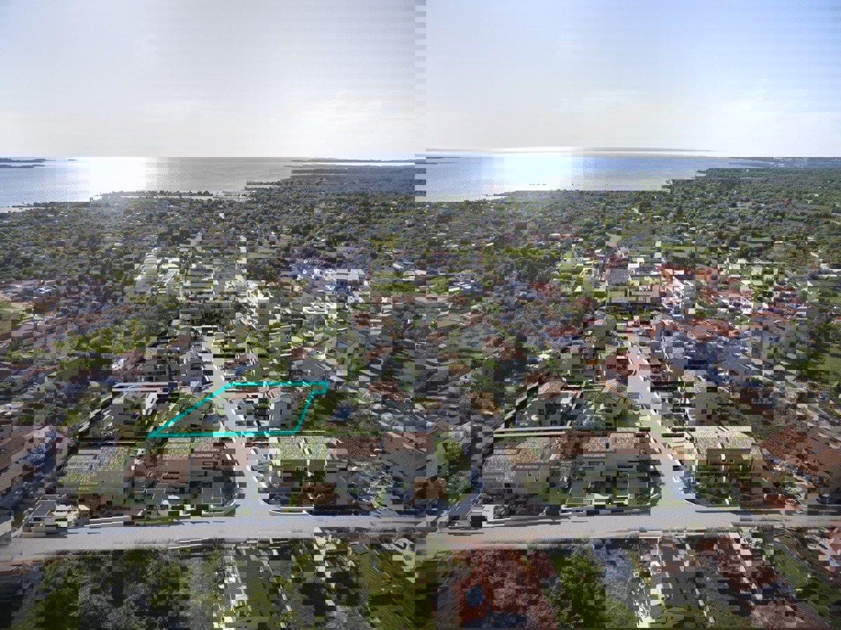 Zazidljivo zemljišče Peroj – parcela št. 15