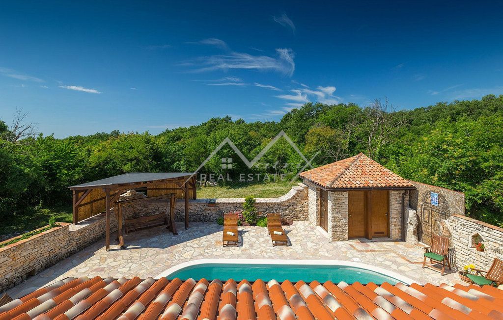 Hiša Marčana, 150m2