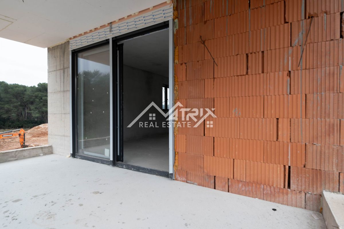 Pula, dvosobna stanovanja s teraso 79–89 m²