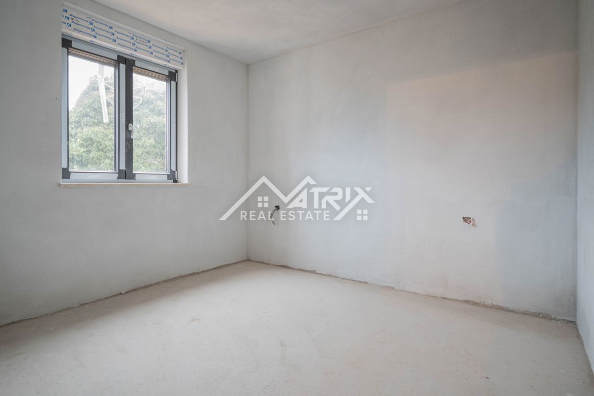 Pula, dvosobna stanovanja s teraso 79–89 m²