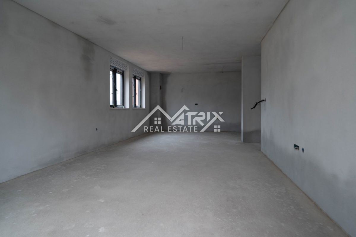 Pula, dvosobna stanovanja s teraso 79–89 m²