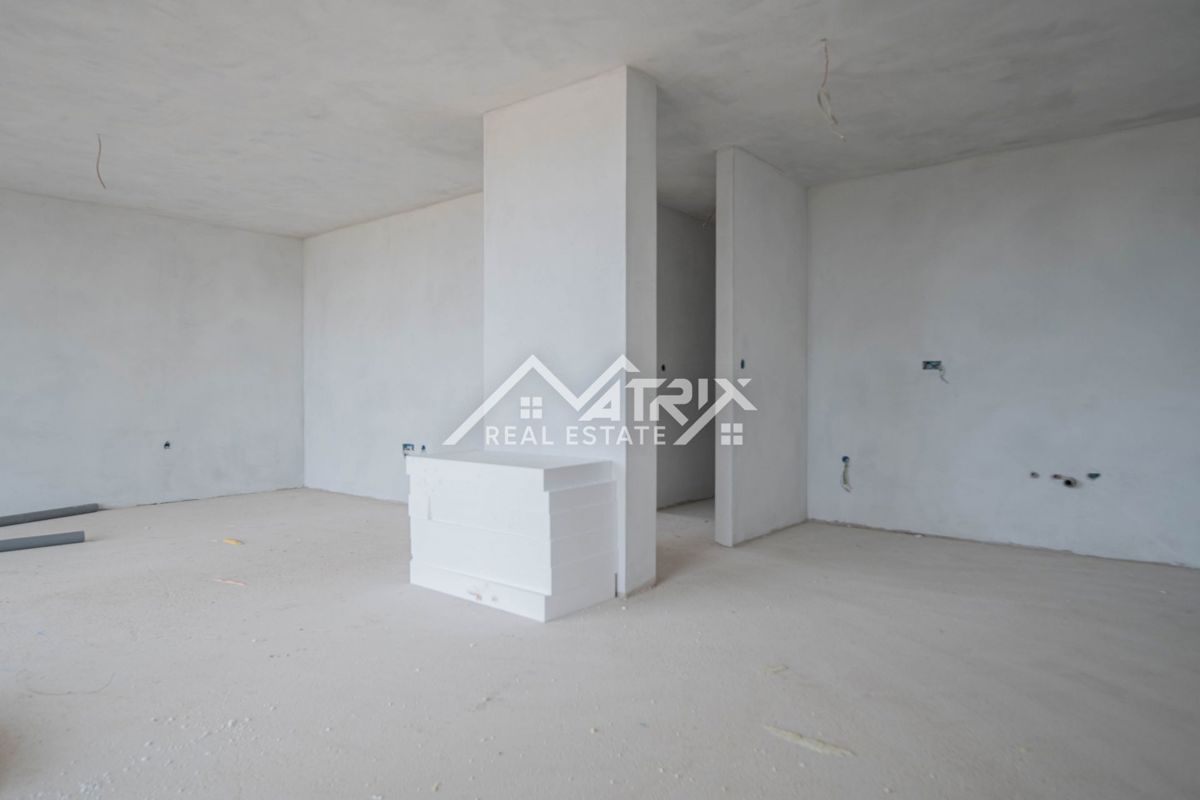 Pula, dvosobna stanovanja s teraso 79–89 m²