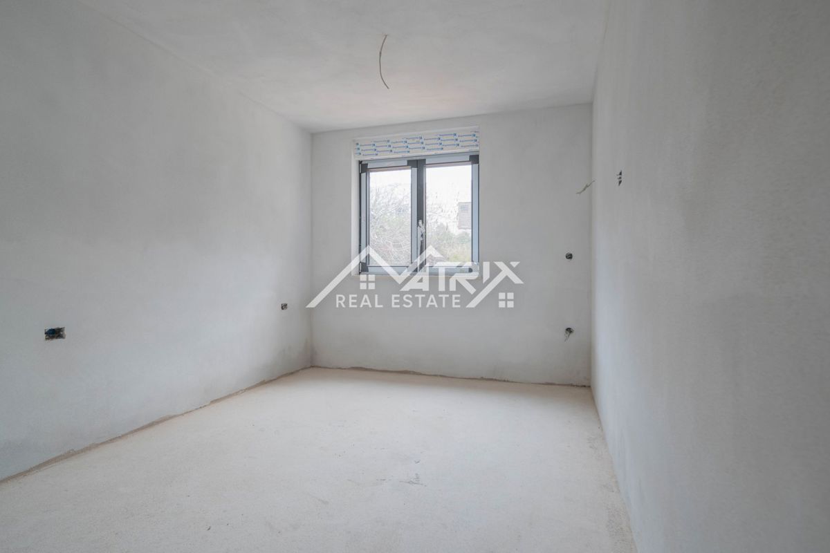 Pula, dvosobna stanovanja s teraso 79–89 m²