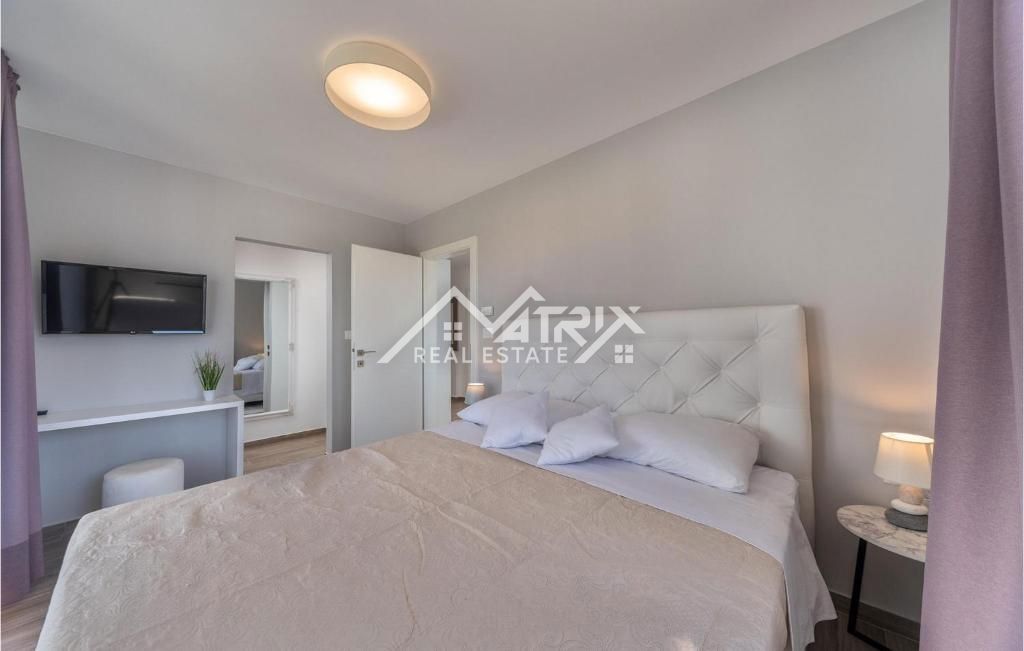 Poreč okolica, lepa moderna hiša blizu mesta