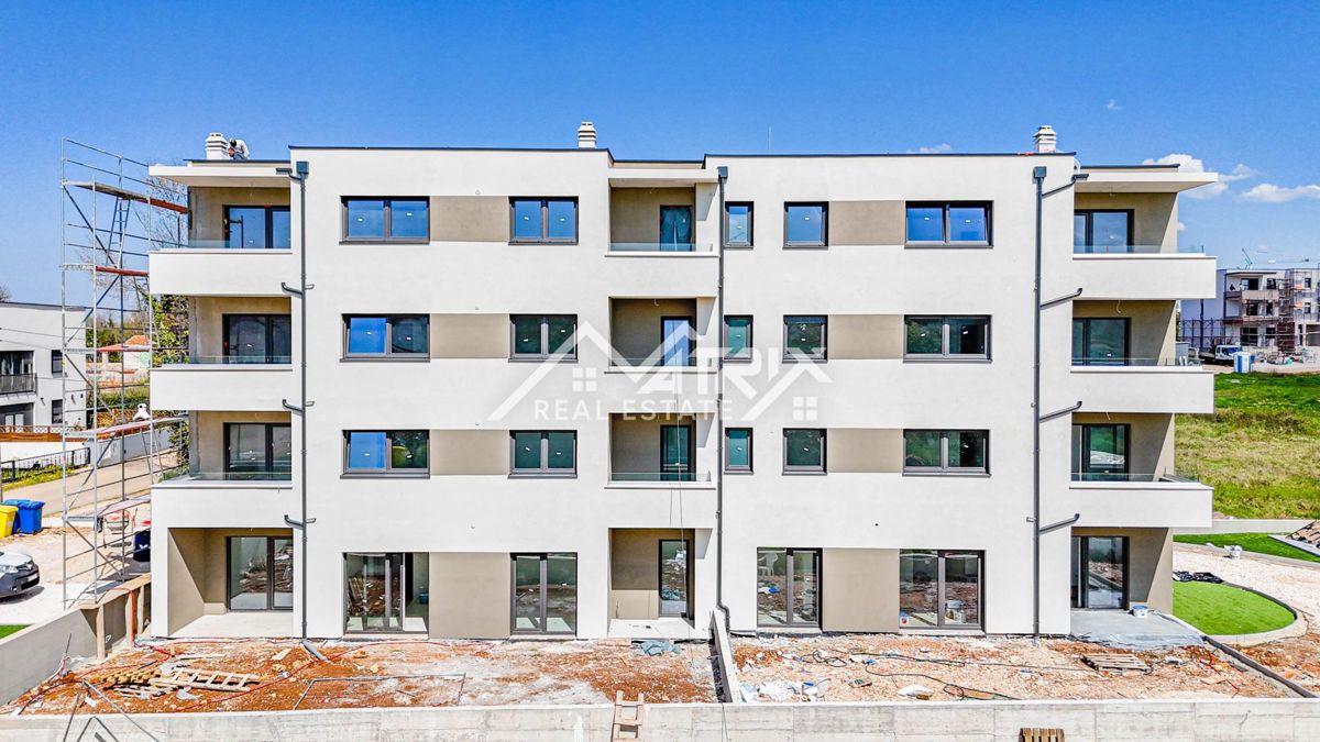 Poreč, 1-sobno stanovanje v 3. nadstropju PRILOŽNOST V ISTRI