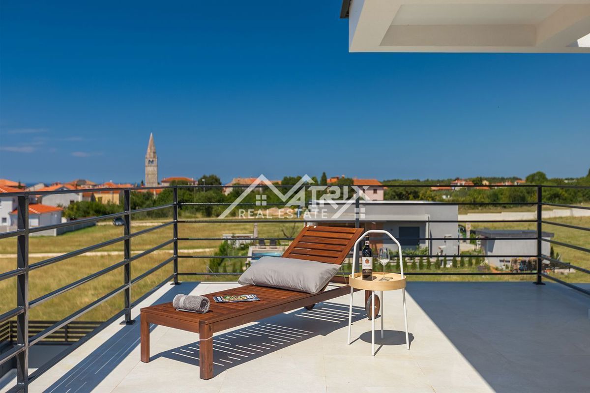 Fažana okolica, Moderna hiša z bazenom blizu morja!