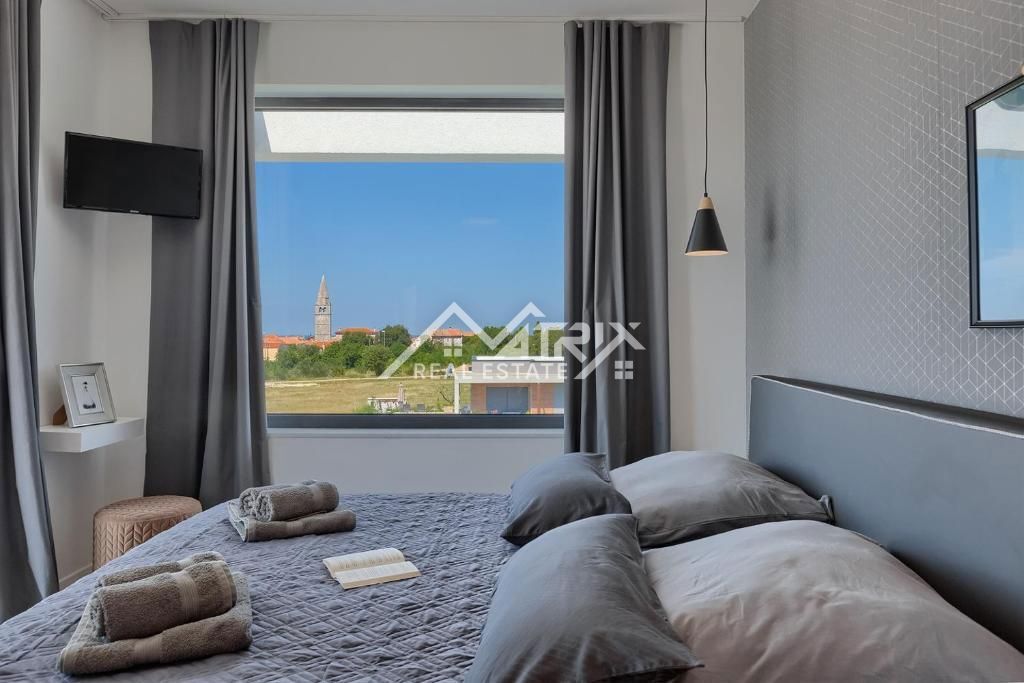 Fažana okolica, Moderna hiša z bazenom blizu morja!