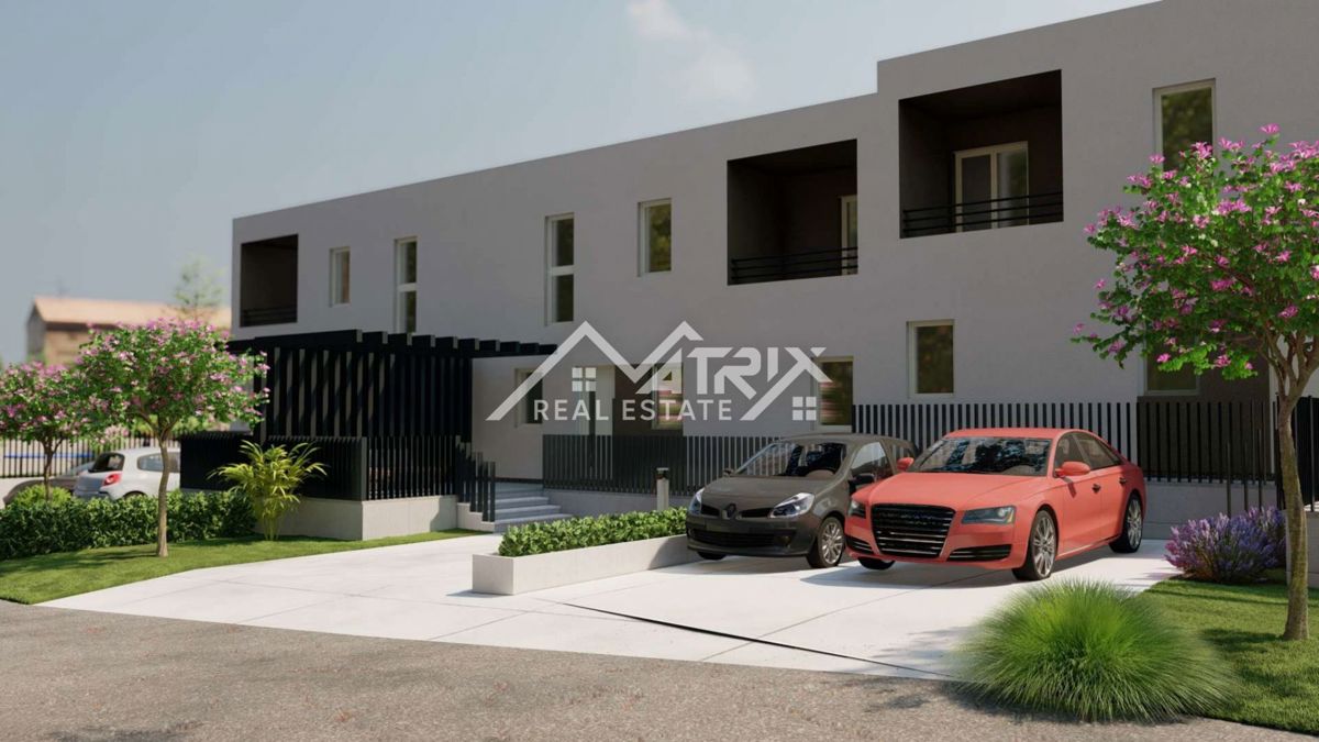 Poreč, moderna novogradnja v bližini morja in centra mesta