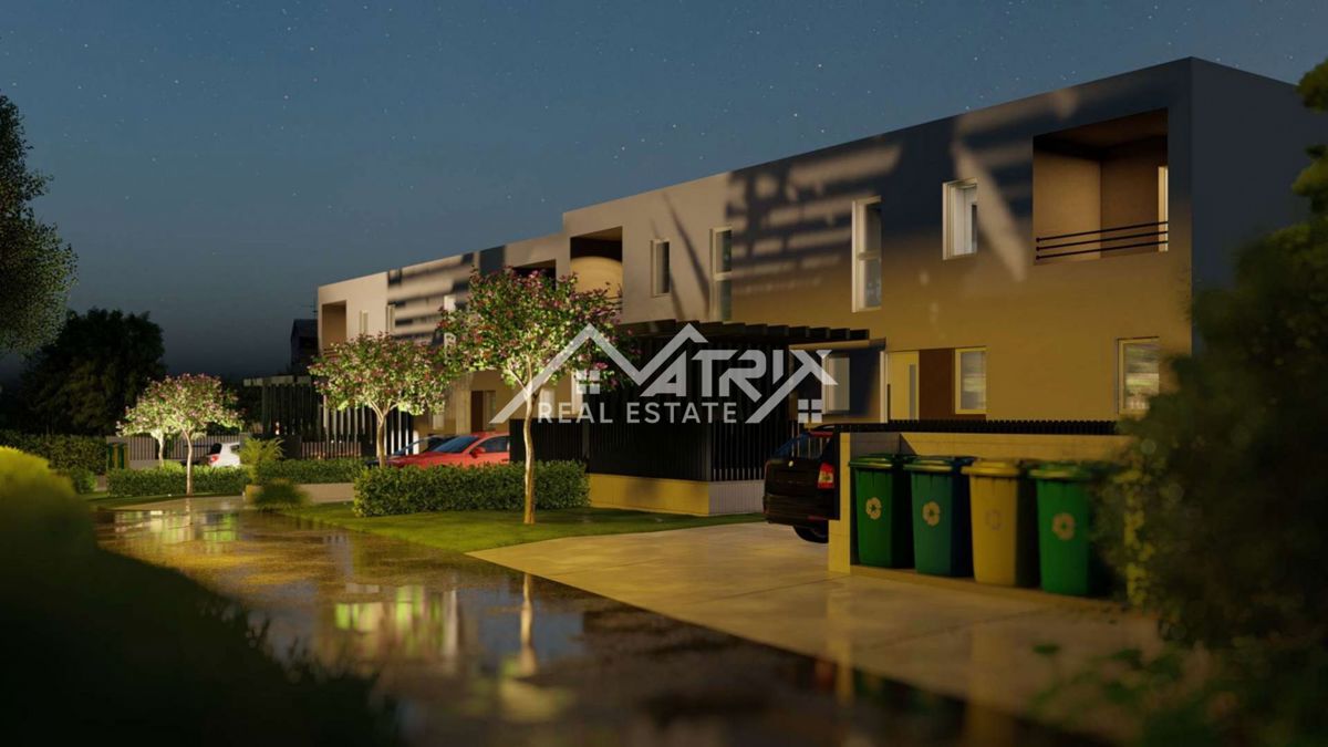 Poreč, moderna novogradnja v bližini morja in centra mesta