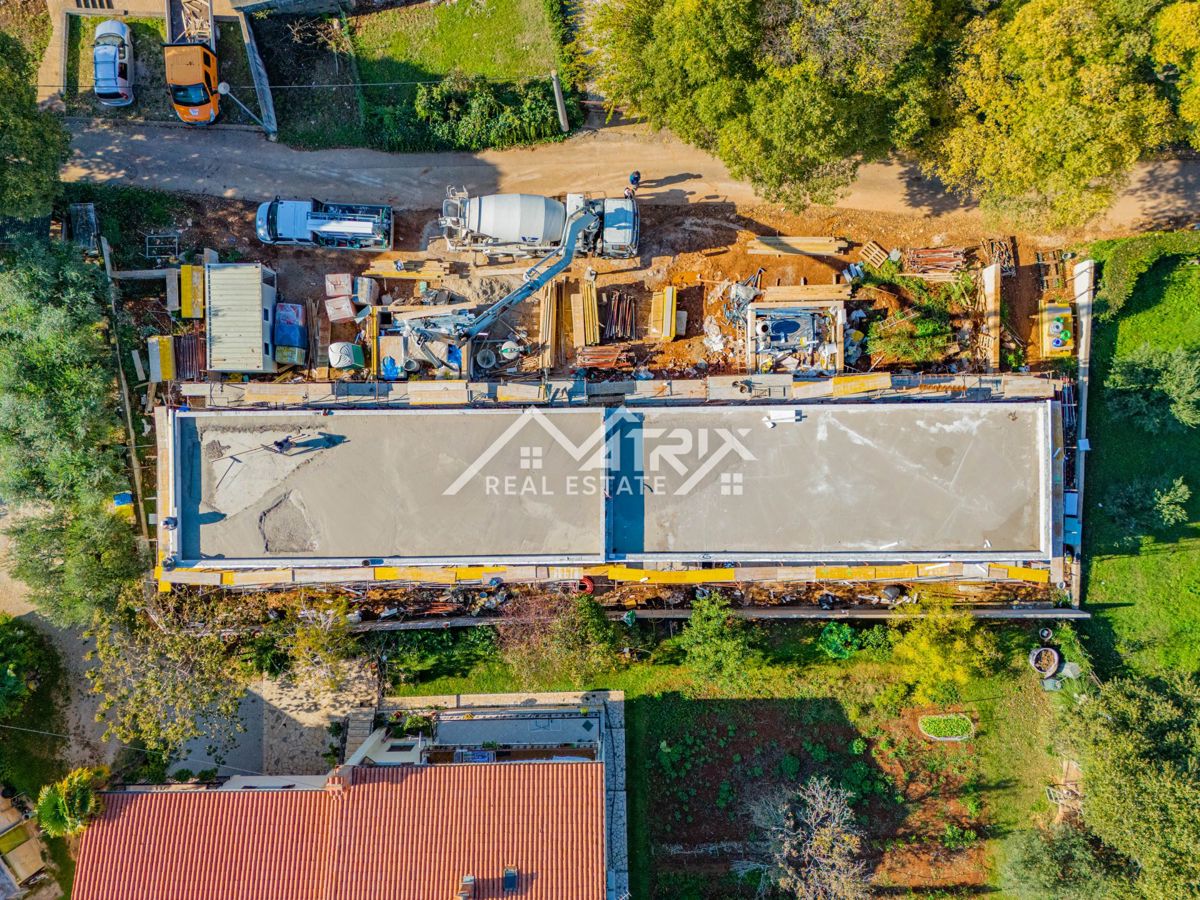 Poreč, moderna novogradnja v bližini morja in centra mesta