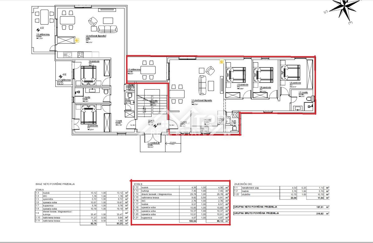  Poreč, veliko stanovanje z vrtom v bližini morja