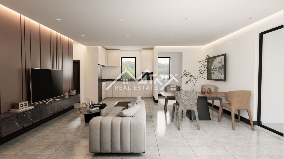  Poreč, veliko stanovanje z vrtom v bližini morja