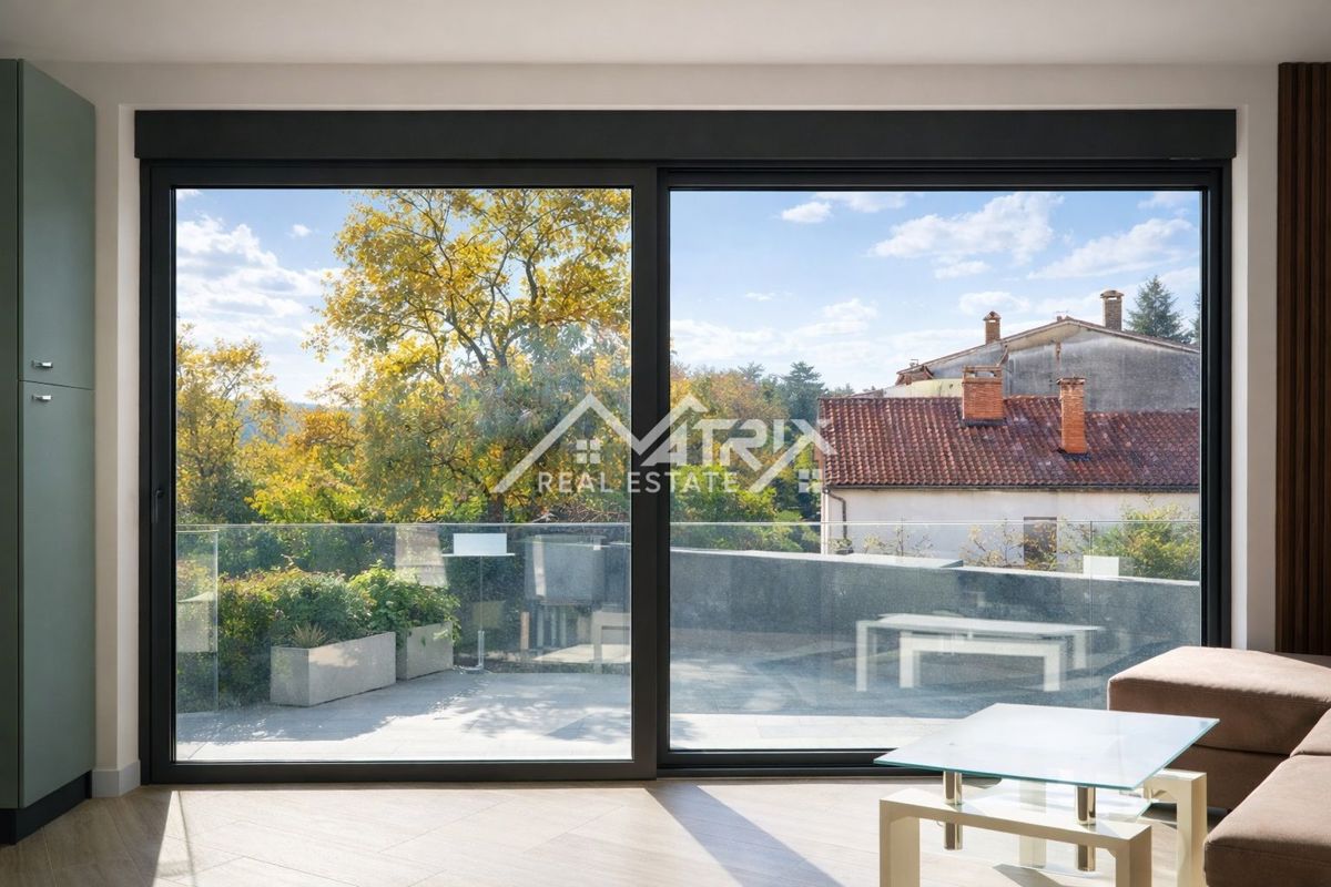 Poreč, Moderno opremljen stan u novogradnji 400 m od plaže!