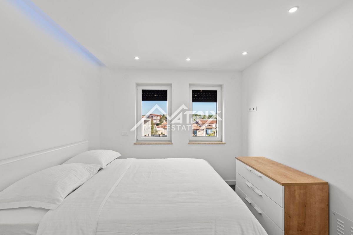 Poreč, luksuzni penthouse s pogledom na morje, Novo!