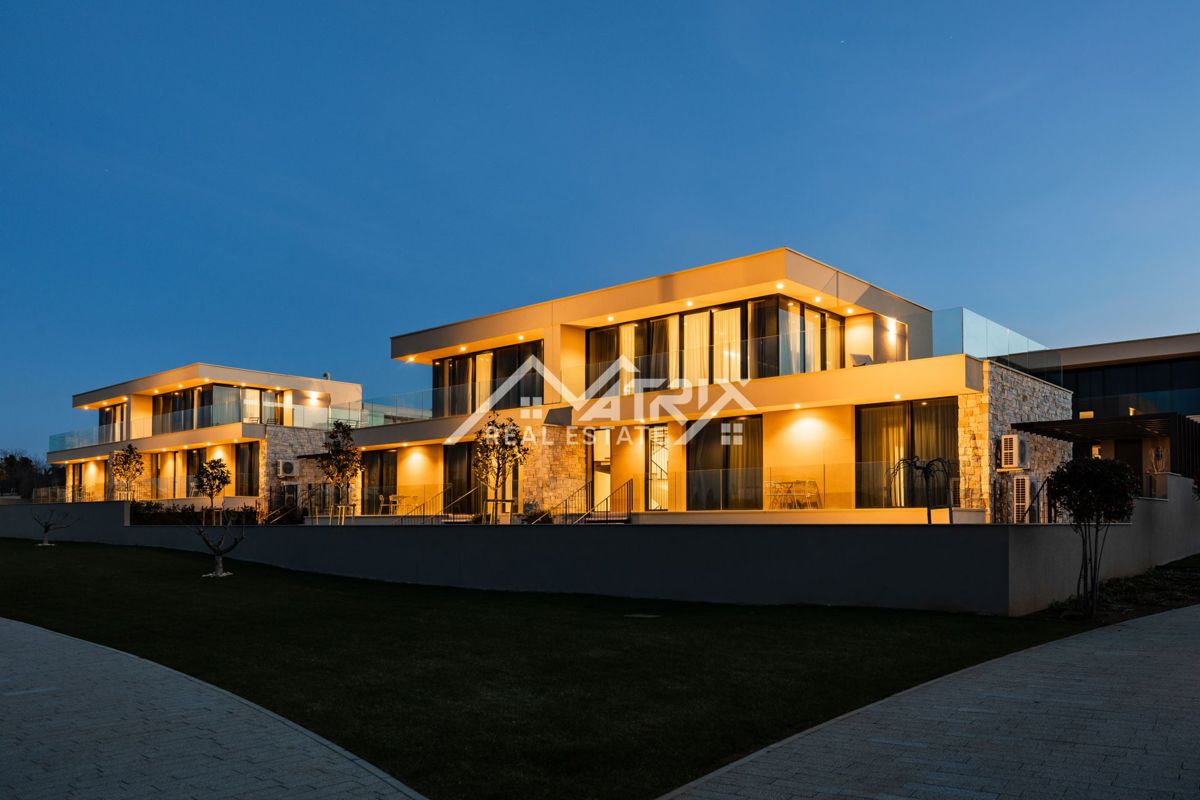 Savudrija, razkošna vila v elitnem letovišču