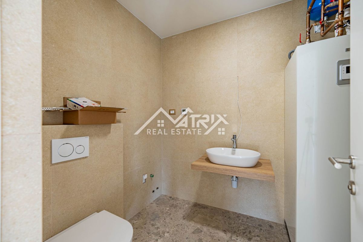 Poreč okolica, moderna pritlična hiša z ogrevanim bazenom