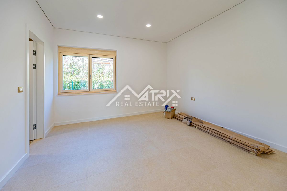 Poreč okolica, moderna pritlična hiša z ogrevanim bazenom