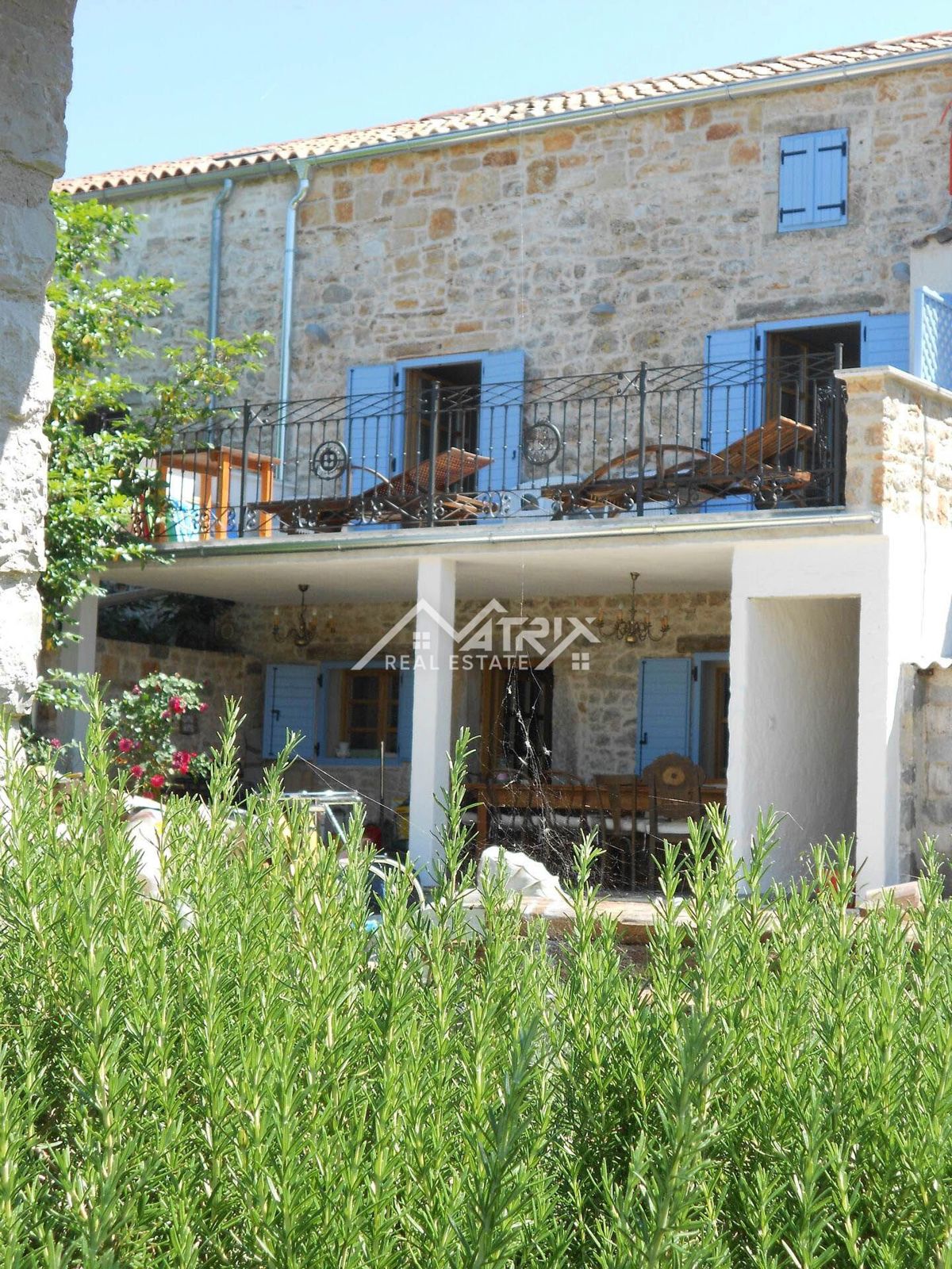 Poreč okolica, prenovljena kamnita hiša z vrtom, opremljena