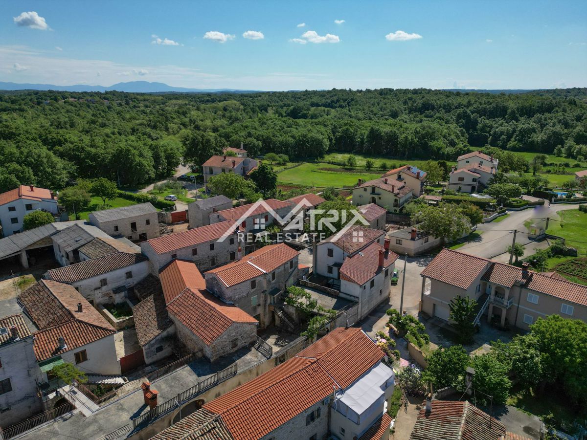 Poreč – Kamnita hiša v mirni istrski vasici