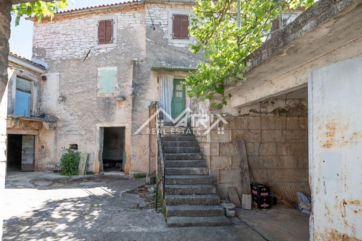 Poreč – Kamnita hiša v mirni istrski vasici